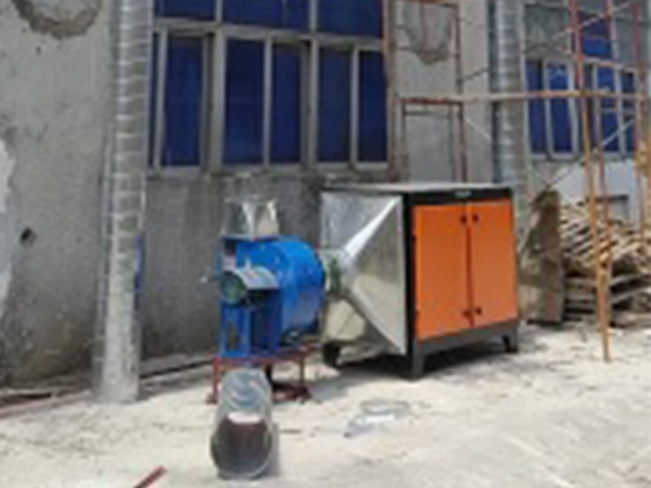 東莞市大嶺山某公司廢氣處理設備工程安裝